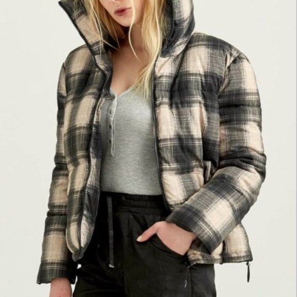 Boundless North Perfect Plaid Puffer Jacket Black Tan S NWT - Picture 1 of 15